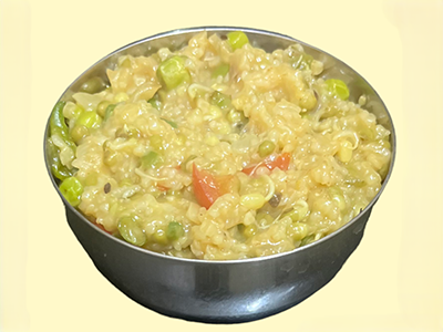 नमकीन दलिया (स्प्राउट्स केसाथ)